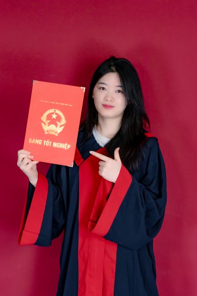 Lâm Thị Hồng Nhung