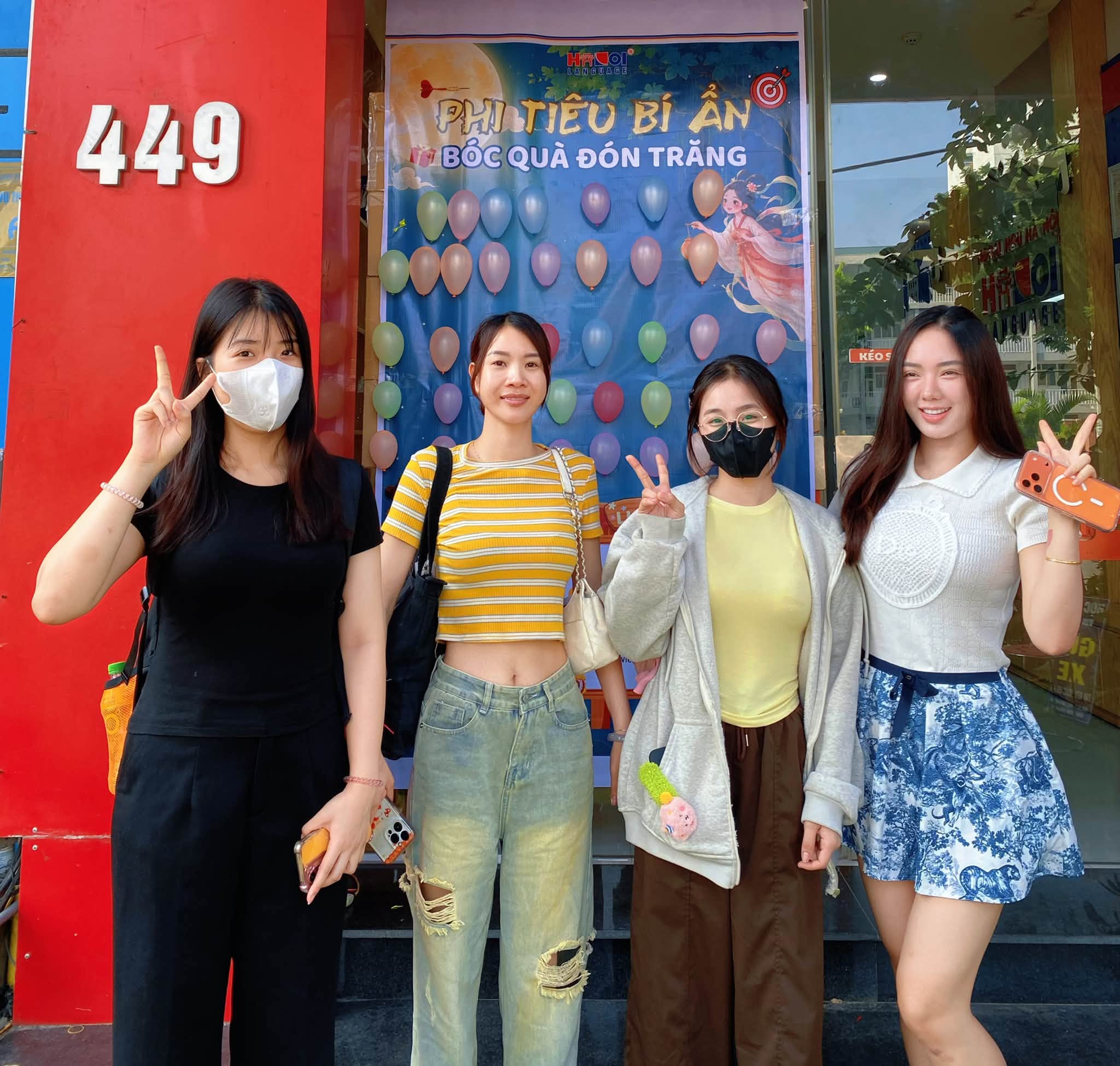 🌕 Tết Đoàn Viên 2026 tại Ngoại Ngữ Hà Nội: Nhìn Lại Hoạt Động “Thiên Cung Xạ Bích” 🥮